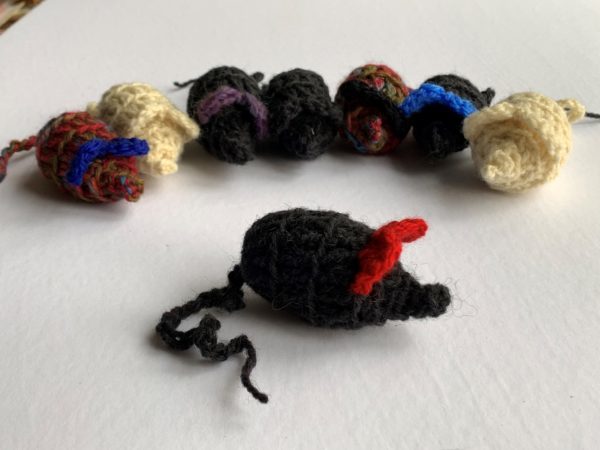 crochet mice, animal shelter donation, donate