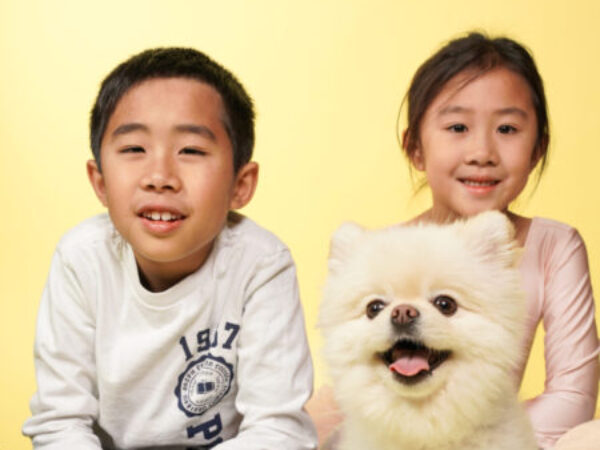 kids with dog